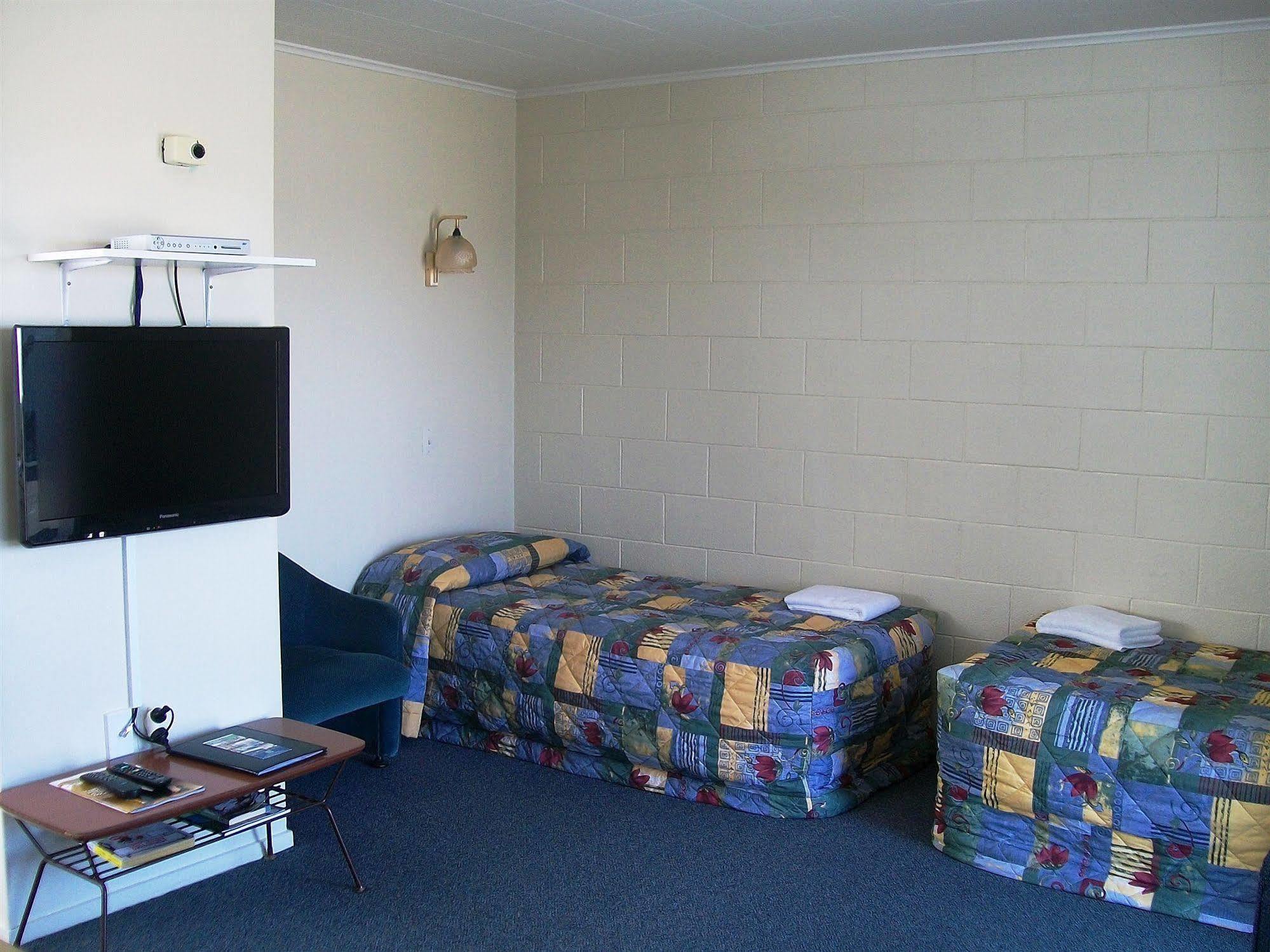 Cedar Court Motel Napier Buitenkant foto
