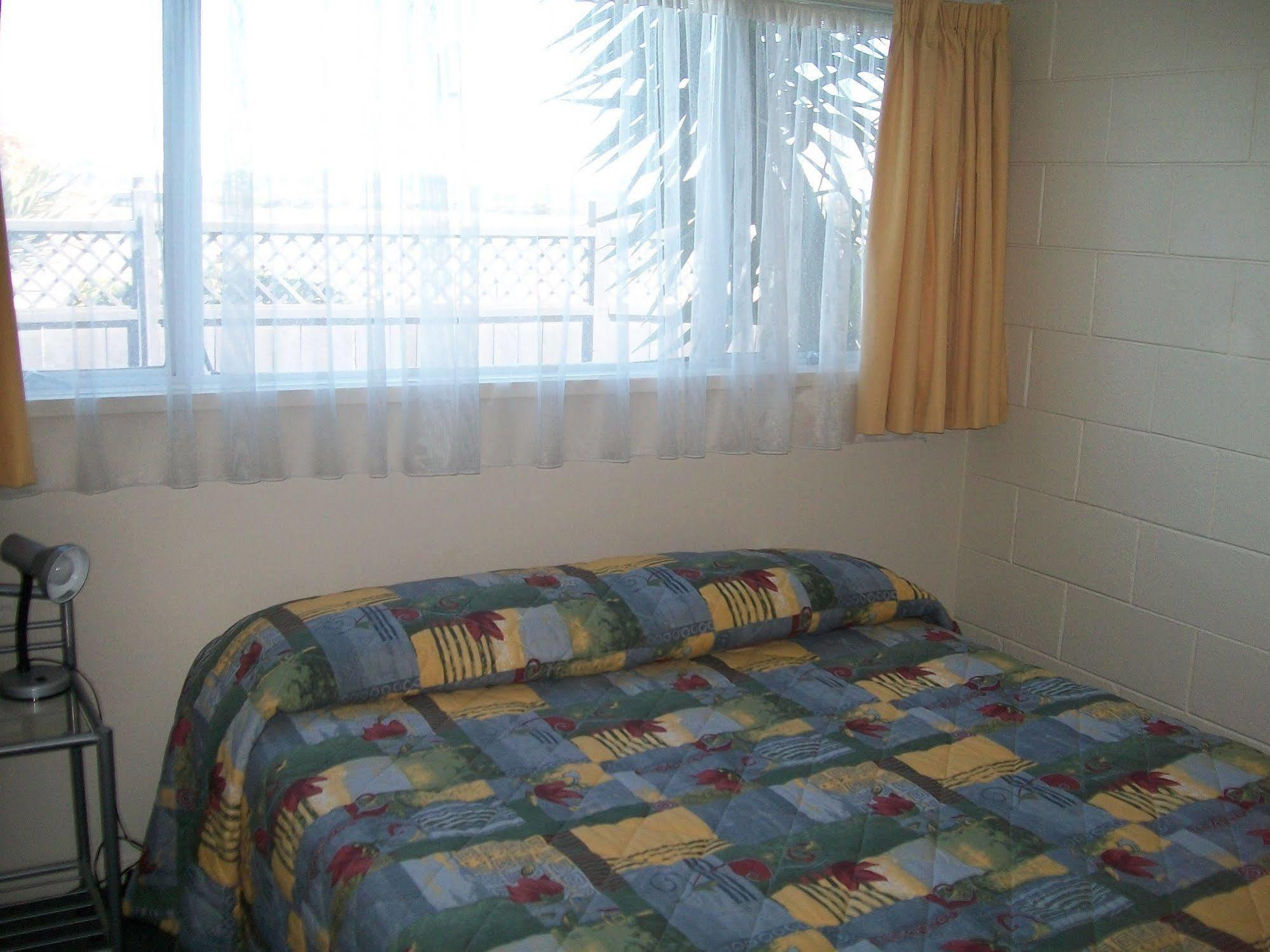 Cedar Court Motel Napier Buitenkant foto